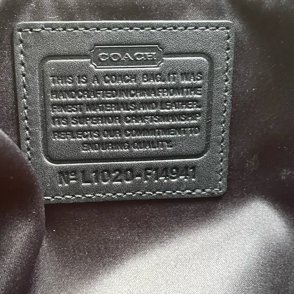 Coach Laura Signature Tote – Khakis/Black - Picture 2 of 15